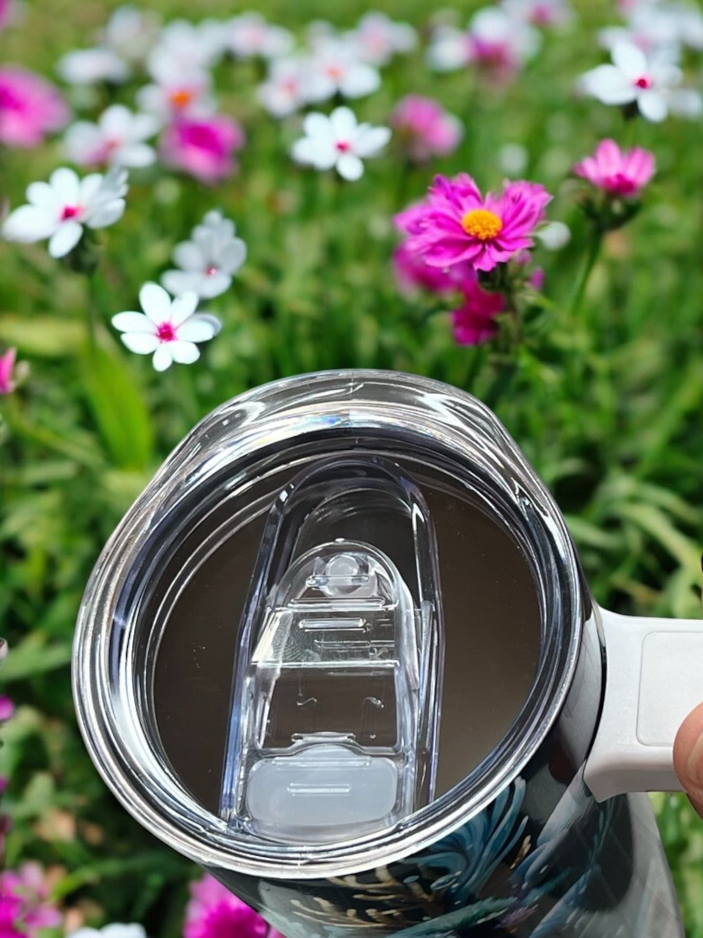 Gorgeous, butterfly 20oz Stainless Steel Tumbler with Handle
